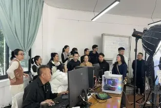 课程
