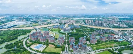 安徽新华学院