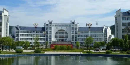 池州