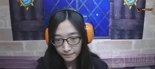 炉石传说受欢迎