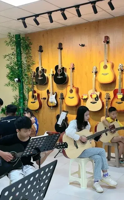 吉他培训班