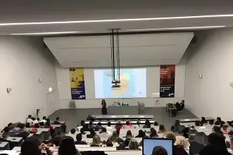 商学院