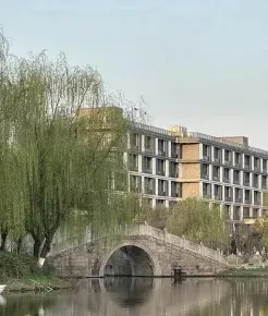 学院