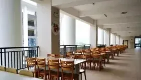 学校