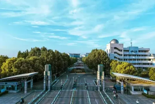 余人