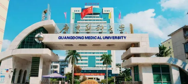 学校
