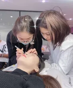 学员