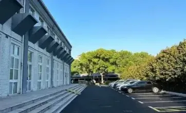 滨江学院