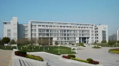 学校