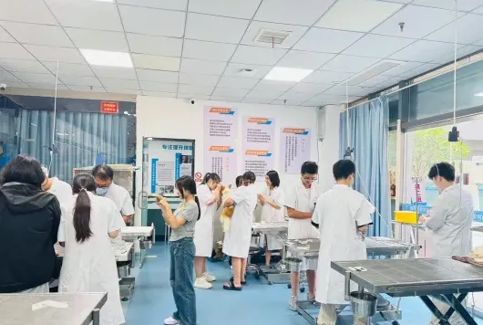 兽医学院
