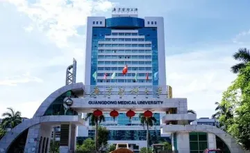 学校