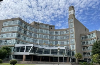 学校