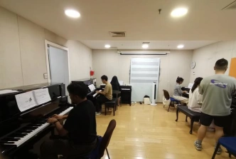 机构