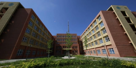 学校