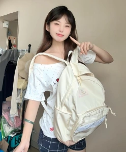 女生