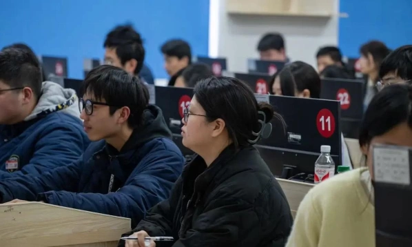 学校