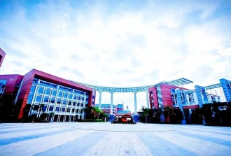 新纪元学校